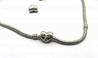 50 Metal Love Heart Thread European Beads ac-sp558