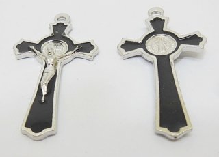 40X Enamel Black Cross Pendant Jewellery Finding 5.1x2.8x0.4cm