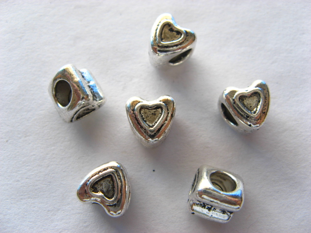 100 Alloy European Heart Shaped Beads - Click Image to Close