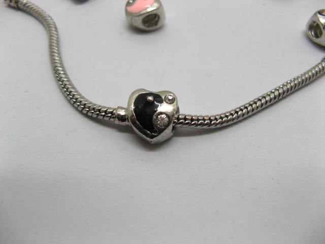 20 Metal Heart Enamel Bagua Thread European Beads - Click Image to Close