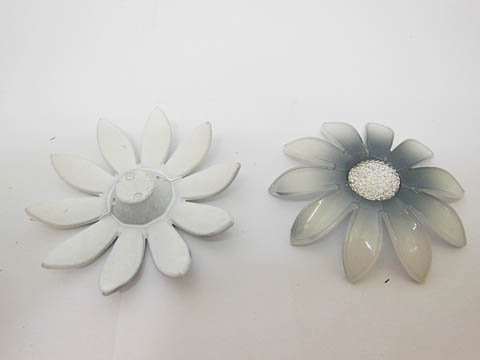 20Pcs Gray Blossom Sunflower Hairclip Jewelry Finding Beads 6cm - Click Image to Close