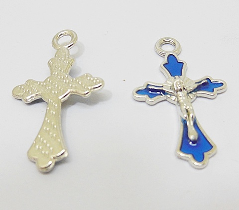 100X Enamel Blue Cross Pendant Jewellery Finding 3.1x2.8x0.3cm - Click Image to Close