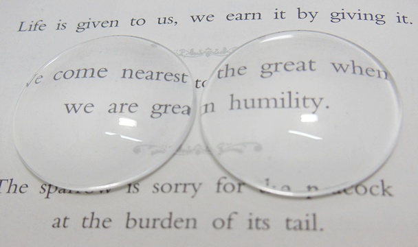 100Pcs Clear Round Glass Magnifying Cabochon Tiles 25mm Beads - Click Image to Close