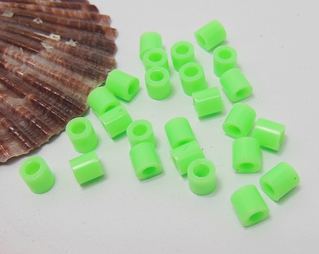 4200Pcs (250g) Craft Hama Beads Pearler Beads 5mm - Green - Click Image to Close