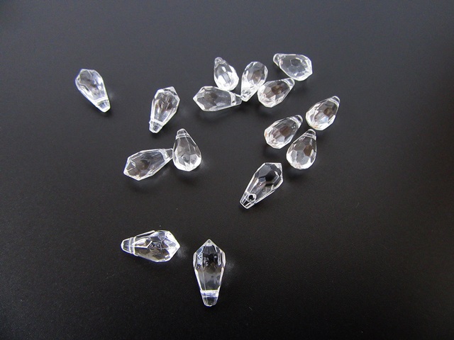 1000 Top Drilled Faceted Teardrop Acrylic Beads 16x8mm - Click Image to Close