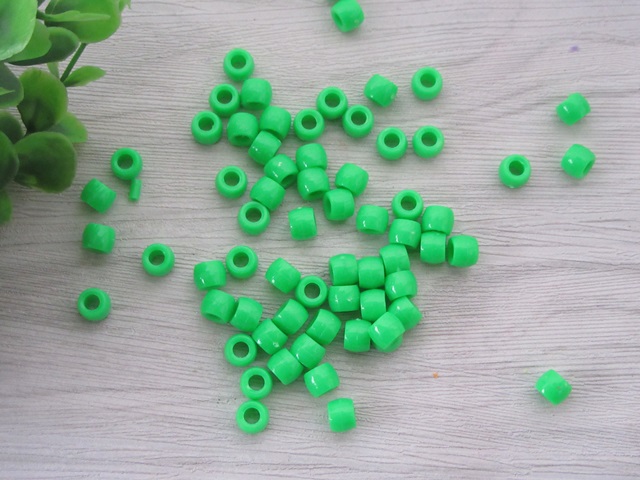 2000Pcs Green Plastic Barrel Pony Beads 6x8mm - Click Image to Close