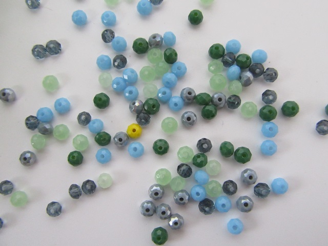 1000Pcs Glass Faceted Rondelle Beads 4-5mm Assorted - Click Image to Close
