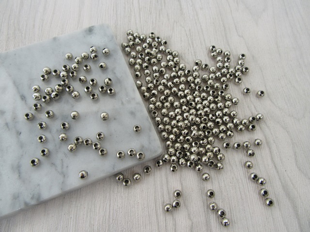 2800Pcs Nickle Round Spacer Beads Jewellery Finding 5mm - Click Image to Close